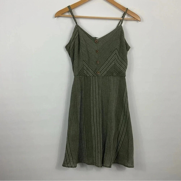 Francescas Samantha Button Front Flare Mini Dress Size Medium - Picture 1 of 7